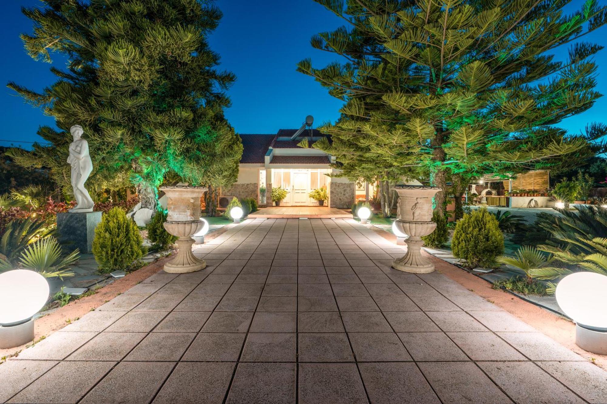 Artzy Villa Rhodes City エクステリア 写真