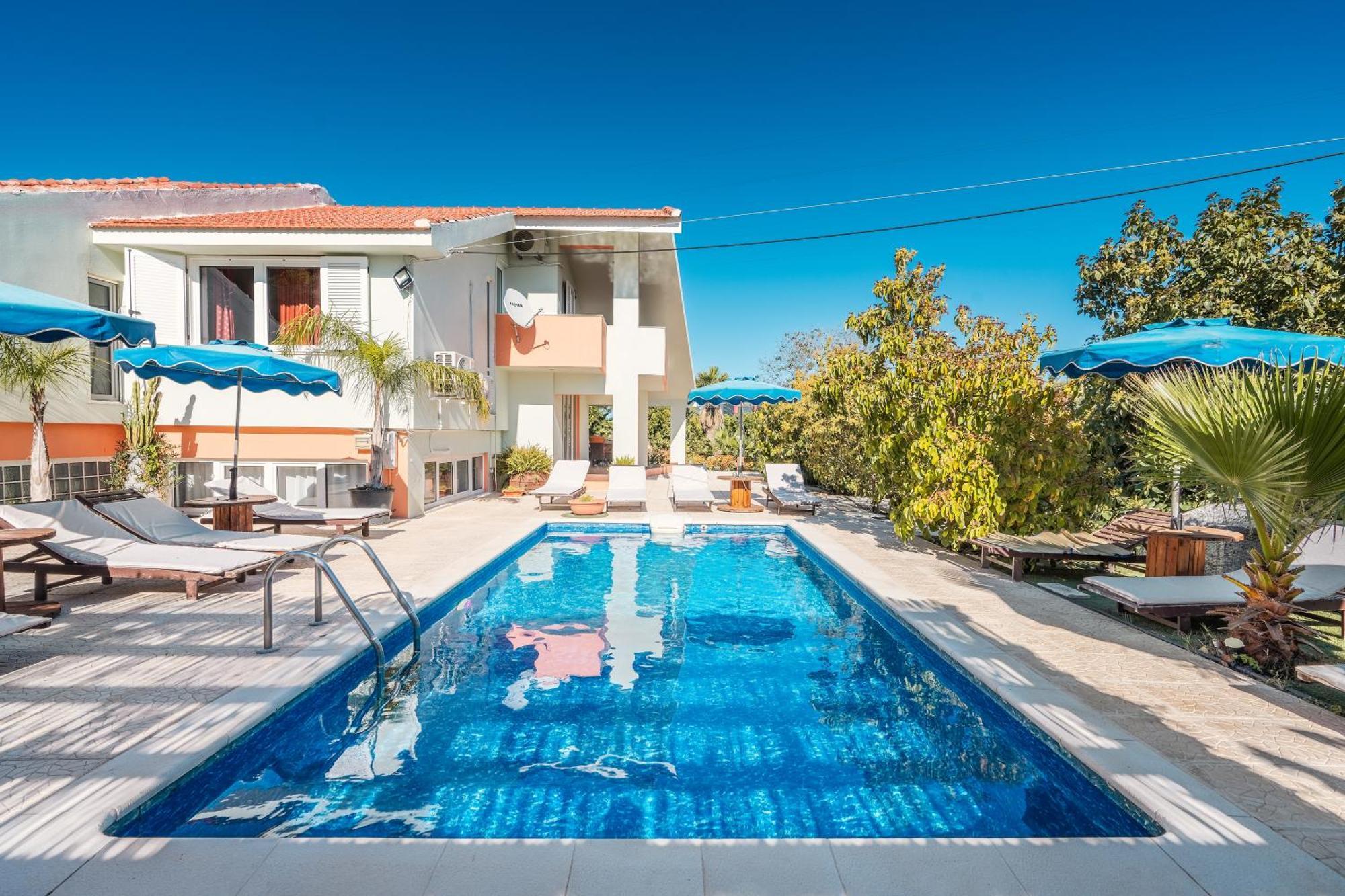Artzy Villa Rhodes City エクステリア 写真
