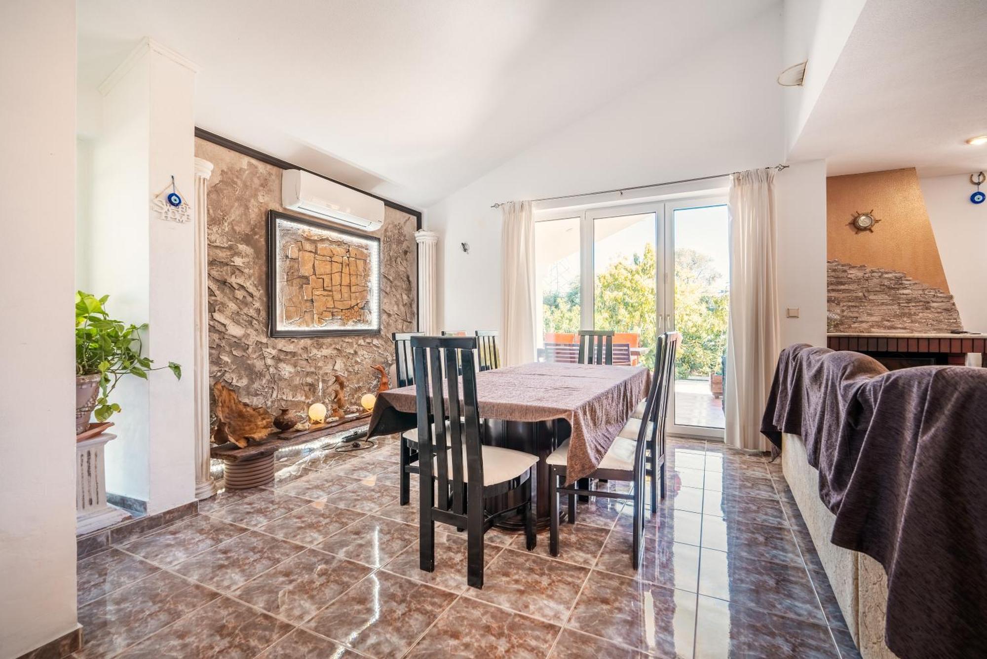 Artzy Villa Rhodes City エクステリア 写真