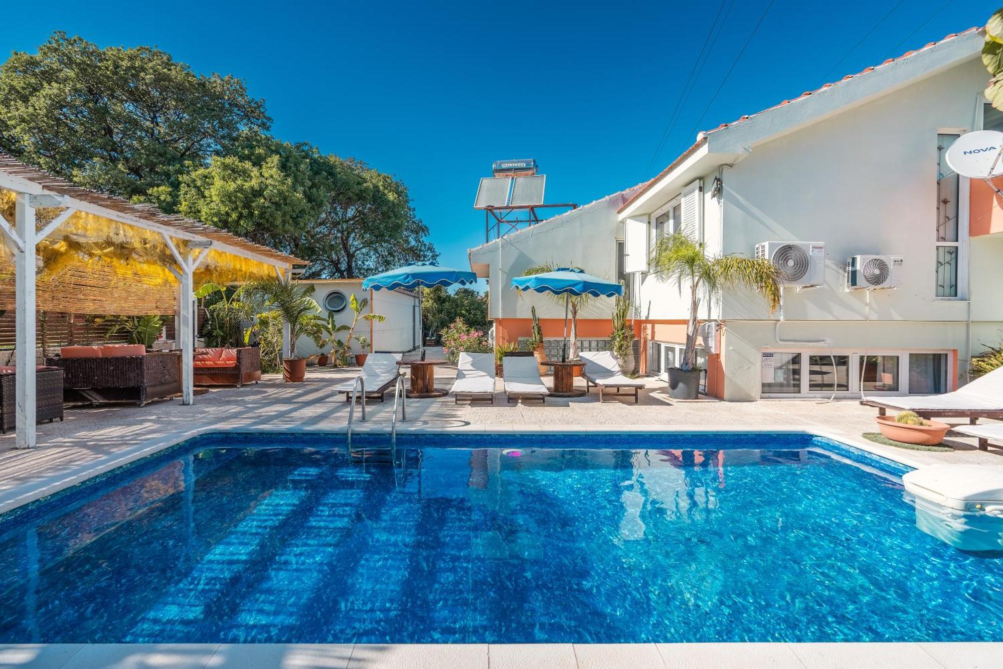 Artzy Villa Rhodes City エクステリア 写真
