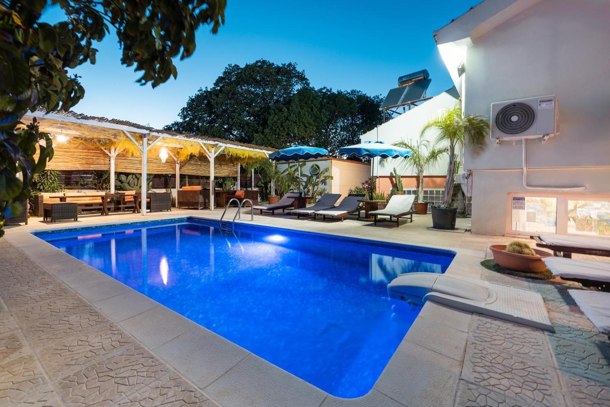 Artzy Villa Rhodes City エクステリア 写真