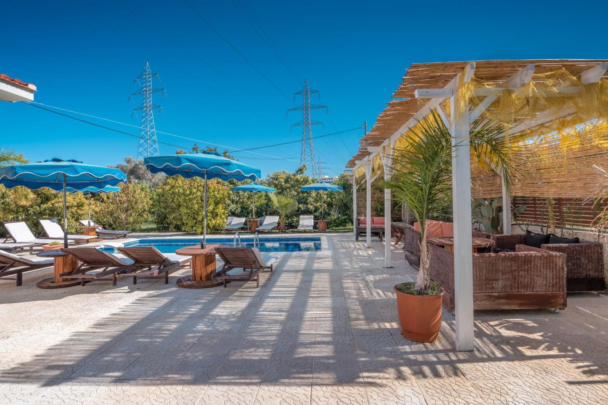 Artzy Villa Rhodes City エクステリア 写真