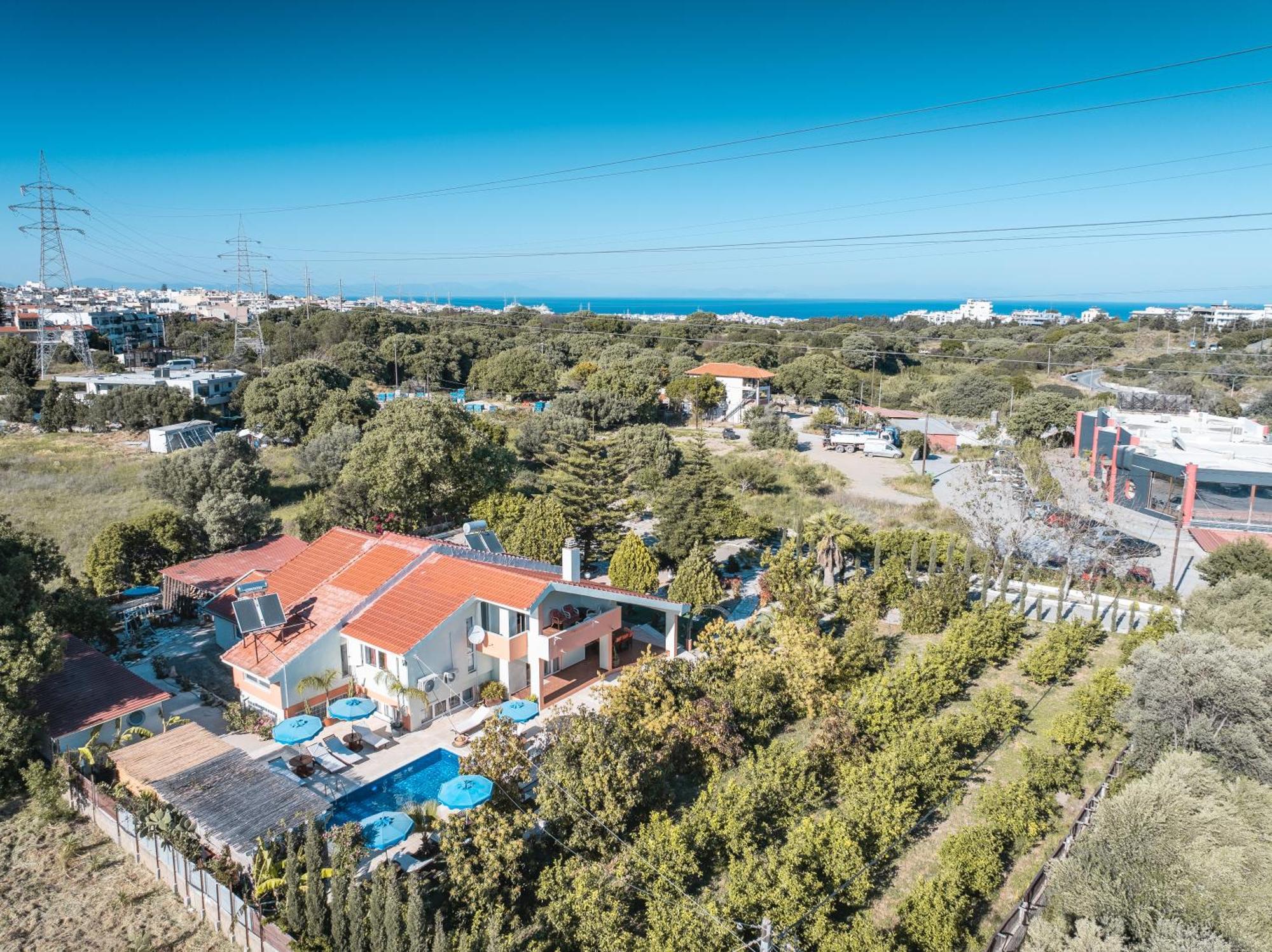 Artzy Villa Rhodes City エクステリア 写真