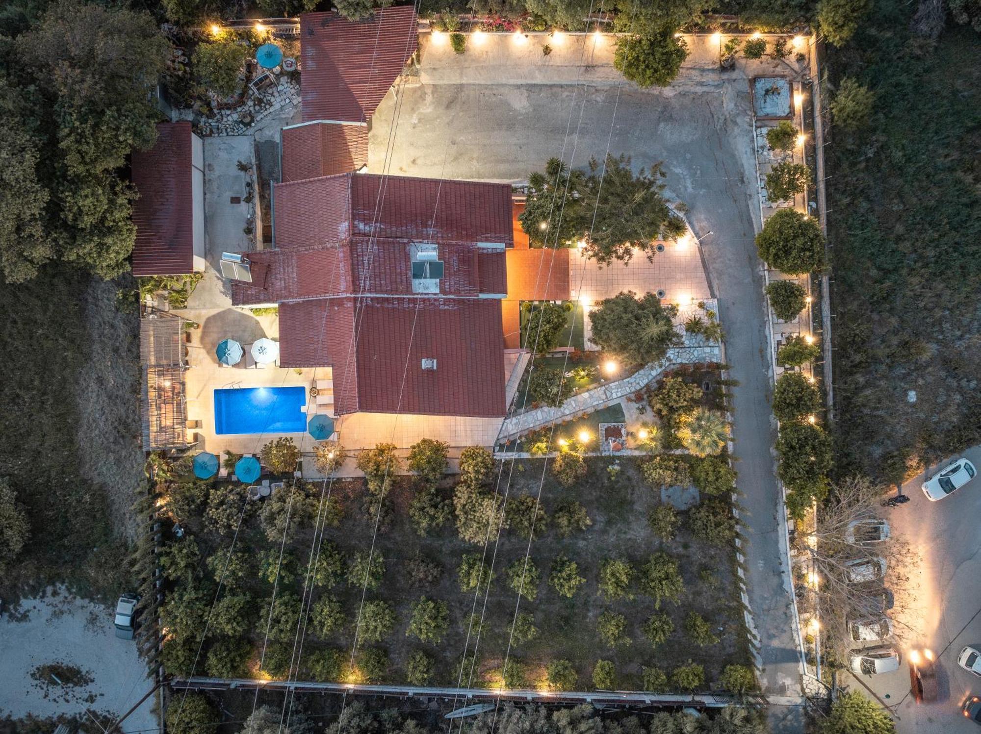 Artzy Villa Rhodes City エクステリア 写真